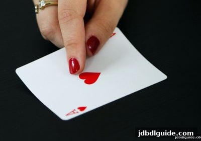 深度解读桌游应用反馈优化：借助jdb电子下载地址获取新版，驱动体验升级